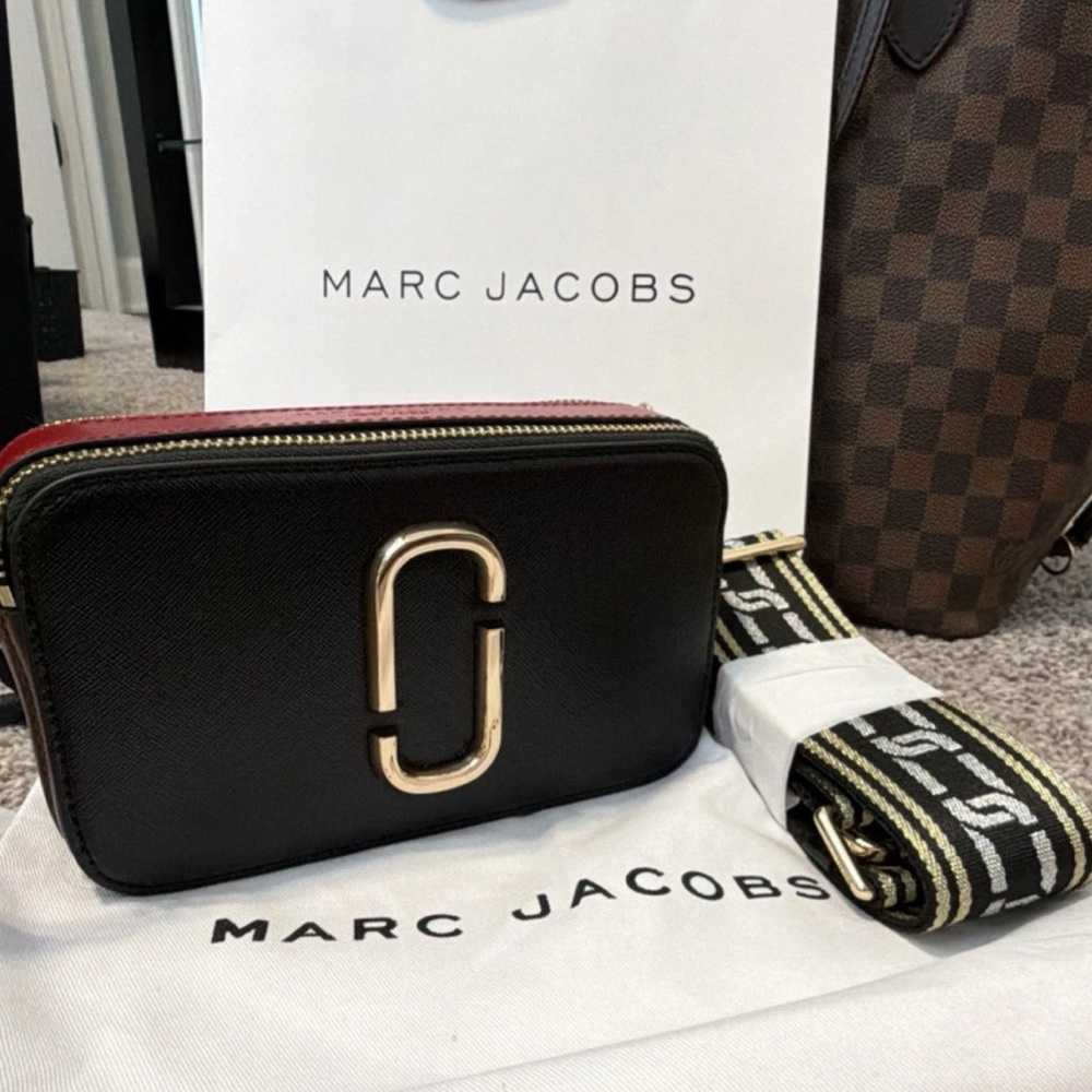Marc Jacobs Black and Gold Crossbody Bag